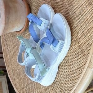 Teva Max Comfort Sandals